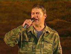 Слушать онлайн Валерий Петряев Ровесник из сборника Военные песни, скачать бесплатно.