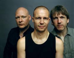 Слушать онлайн Esbjorn Svensson Trio I Mean You из сборника Новогодние песни, скачать бесплатно.
