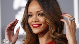 Певица Rihanna установила новый рекорд просмотров