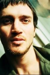 Кроме песен Лика Рулла, можно слушать онлайн бесплатно John Frusciante.