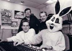 Песня Jive Bunny Can can you party - слушать онлайн.