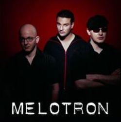 Кроме песен Маша Бартон, можно слушать онлайн бесплатно Melotron.