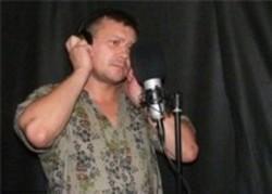 Кроме песен Грузинский хор, можно слушать онлайн бесплатно Андрей Шишкин.