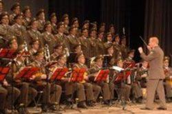 Песня The Red Army Choir Из-за острова на стрежень - слушать онлайн.