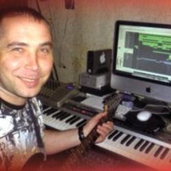 Кроме песен Ascii Disko, можно слушать онлайн бесплатно Вадим Орельский.