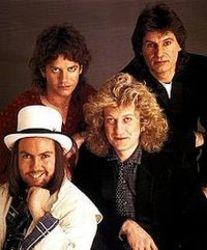 Песня Slade Hi ho silver lining 1985 - слушать онлайн.