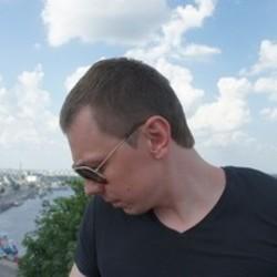 Кроме песен DJ Pitkin, можно слушать онлайн бесплатно Sergey Sivenenko.