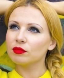 Кроме песен Рома Кенга, можно слушать онлайн бесплатно Наташа Богданова.