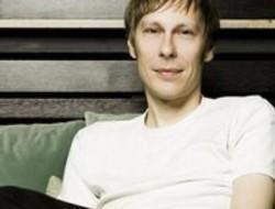 Кроме песен DJ Nielsen, можно слушать онлайн бесплатно Matthias Vogt.