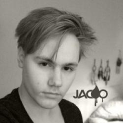 Кроме песен Pebbles, можно слушать онлайн бесплатно Jacoo.