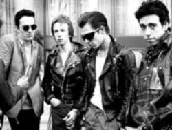 Песня The Clash London calling - слушать онлайн.
