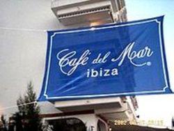 Песня Cafe Del Mar Paris Lounge - Cafe De Flore ( - слушать онлайн.