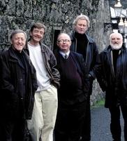 Песня The Chieftains An Innis Aigh (The Rankins) - слушать онлайн.