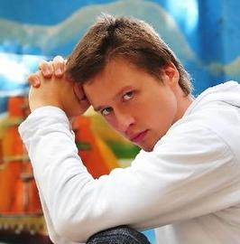 Песня Дмитрий Нестеров Zvezdyi - слушать онлайн.